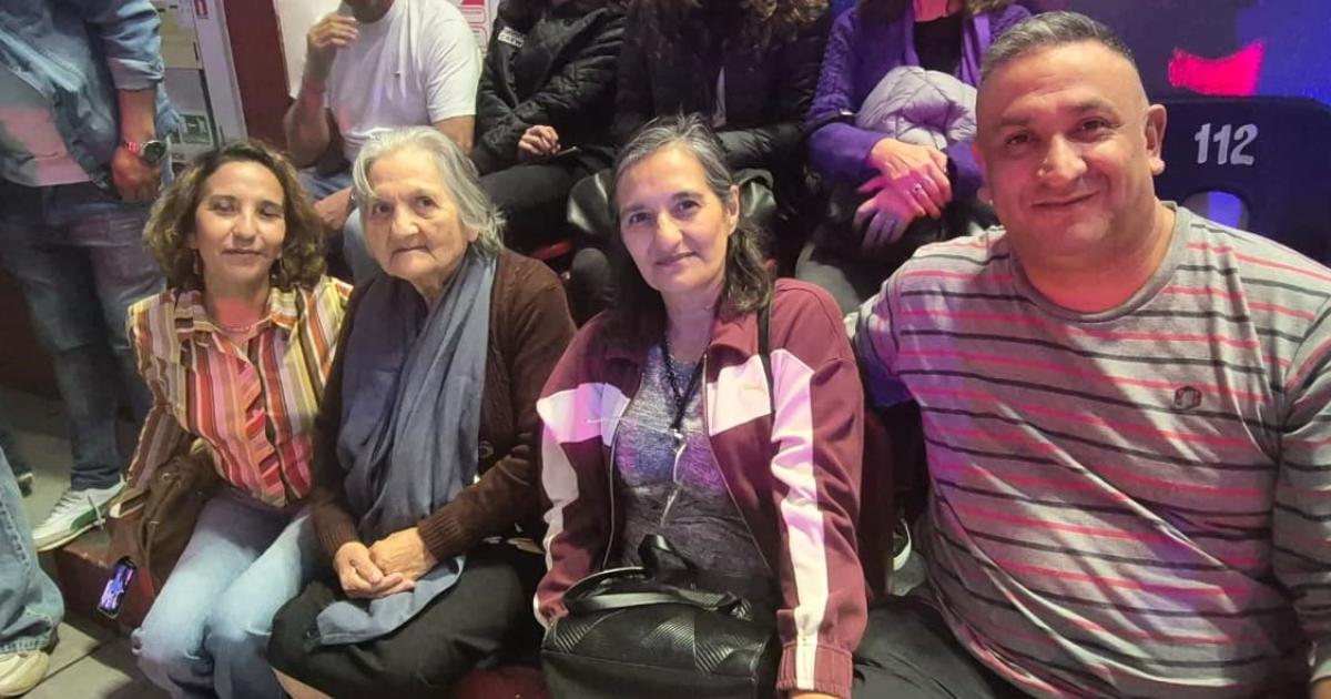 PRESENTACIOacuteN DE BUZOS DEL SAN JOSEacute