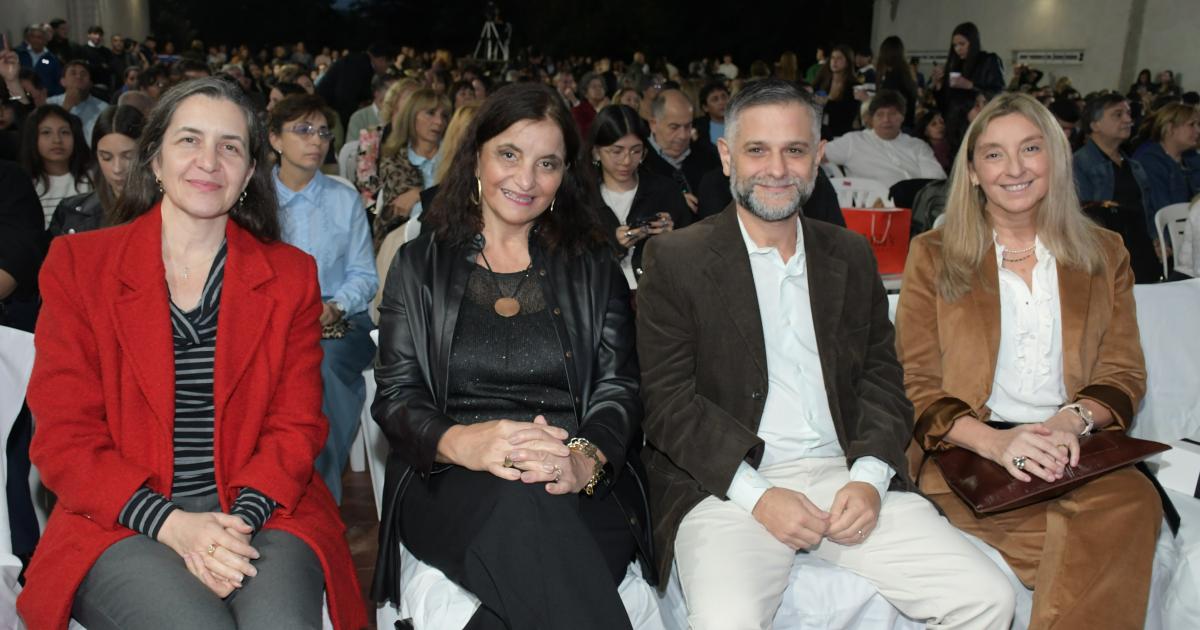 ACTO DE COLACIOacuteN EN LA UNIVERSIDAD CATOacuteLICA DE SANTIAGO DEL ESTERO