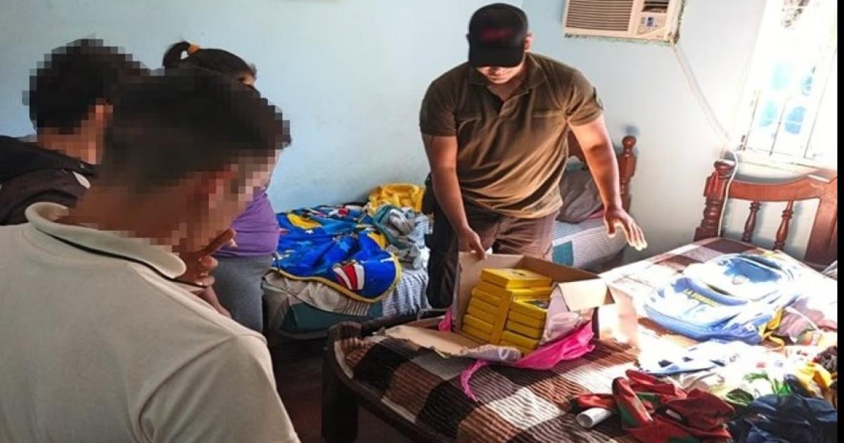 REDADAS- El domingo los gendarmes apresaron a las dos mujeres en el B� Avenida Después allanaron Colonia Pinto Los allanamientos continuaron ayer con el secuestro de vehículos