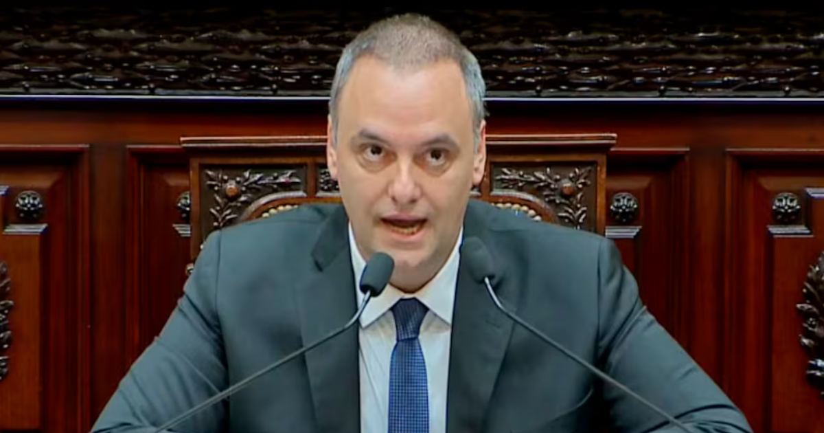 Informe de gestioacuten Adorni evitoacute responder sobre su patrimonio- No cometiacute ninguacuten delito y voy a probarlo en la Justicia