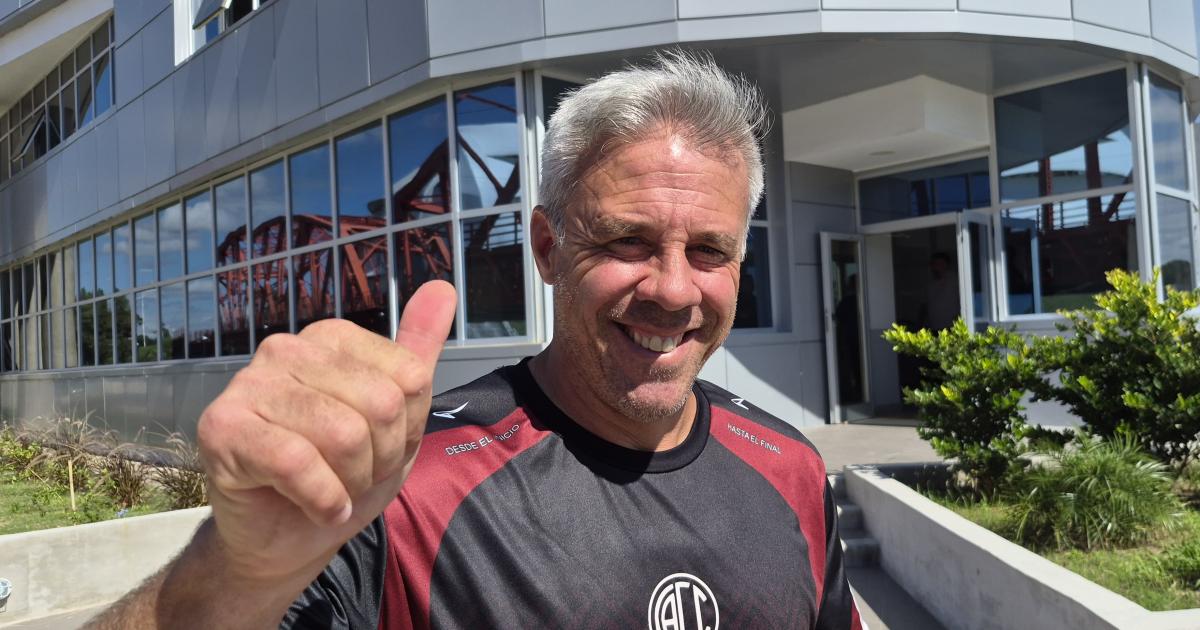 ESPERANZA Lucas Pusineri pone el foco en el partido ante Boca ya que considera que ser� importante para engrosar el promedio