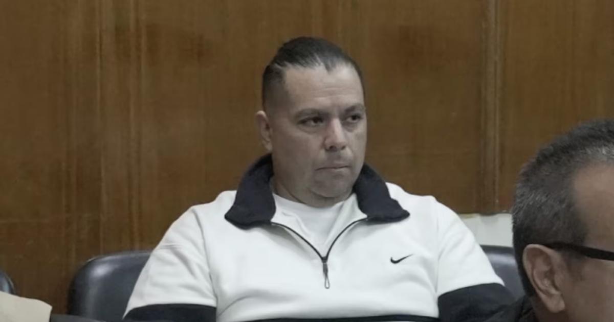 Abel Guzm�n est� en juicio acusado de haber matado a un compañero en la peluquería que trabajaba (Foto- Juan Pablo Chaves  TN)