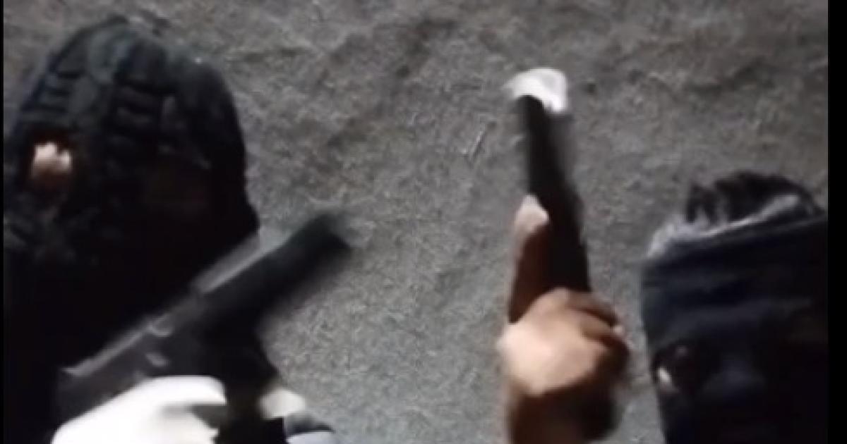 Fuertes amenazas contra el artista santiaguentildeo Enrique Maza antes de su gira en Buenos Aires