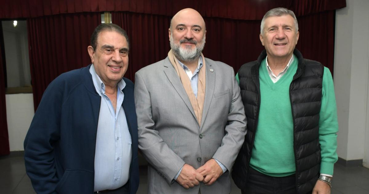 CAacuteMARA DE COMERCIO  DE SANTIAGO 