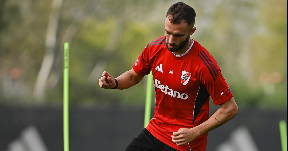 El Chacho Coudet va por la rotacioacuten en River