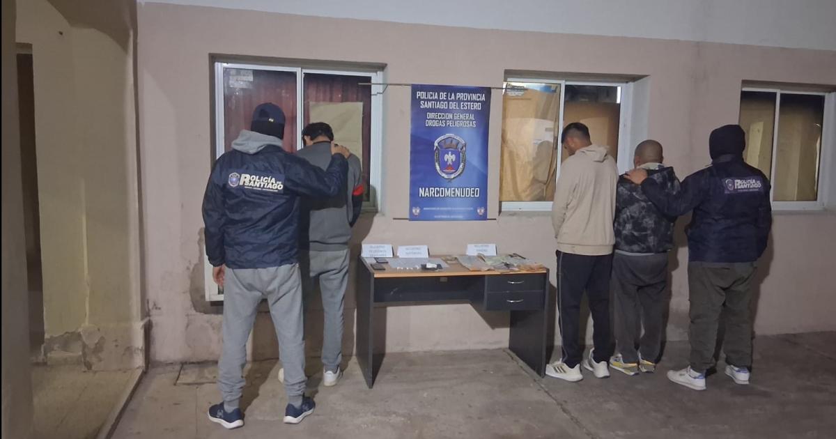 ROMPECABEZAS- Para los investigadores no se trató de una transacción aislada Se sospecha de m�s cómplices varios locales y uno bandeño