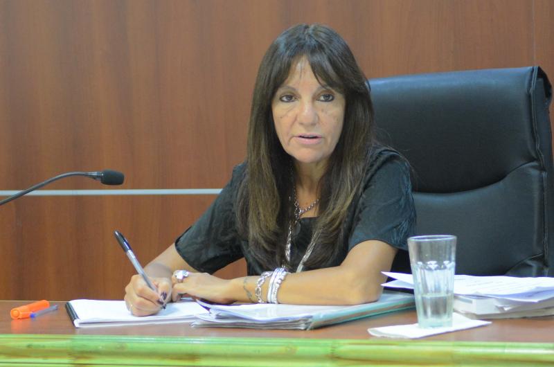 Tres antildeos de prisioacuten en suspenso por 7 incidentes y golpizas a su novia