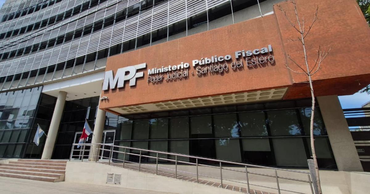 Amenazoacute con matar al hijo discapacitado de su ex e intentoacute abusarla