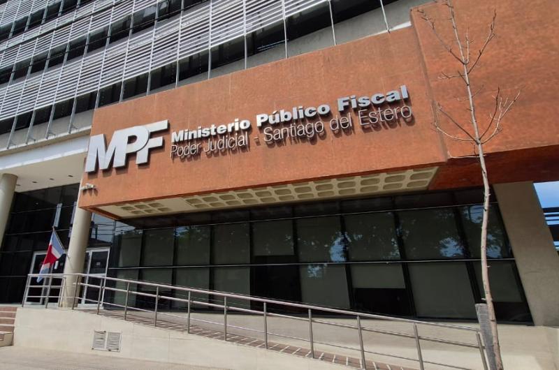 Amenazoacute con matar al hijo discapacitado de su ex e intentoacute abusarla