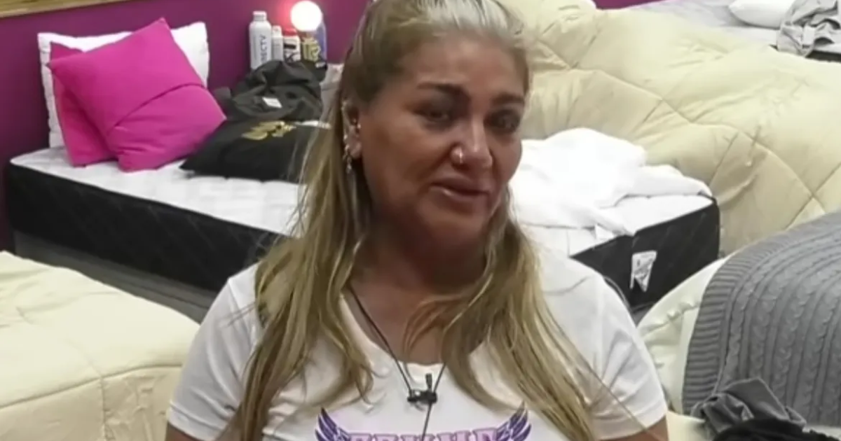 Escaacutendalo en Gran Hermano- Gladys La Bomba Tucumana quiere abandonar la casa