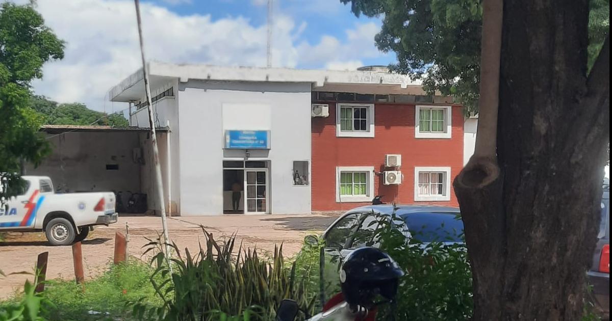 Una docente cordobesa dejoacute olvidada su tarjeta en un cajero automaacutetico y le sacaron 1200000