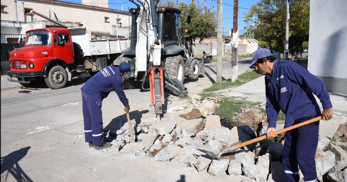 La Municipalidad realizoacute trabajos de mantenimiento en los barrios Borges Siglo XX Don Bosco y Ameacuterica del Sur