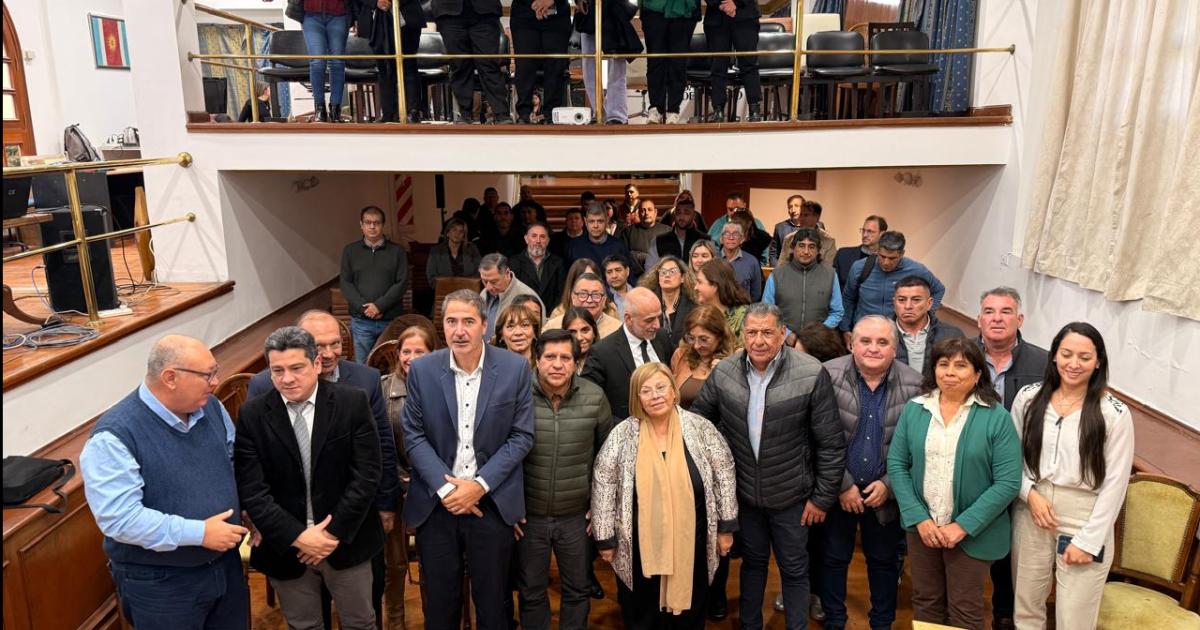 Con eje en la reforma laboral la Secretariacutea de Trabajo fortalece la formacioacuten y el diaacutelogo social