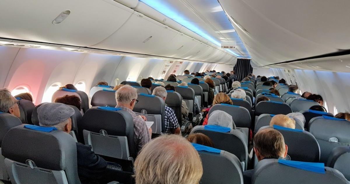 Aeroliacuteneas Argentinas ajusta sus tarifas- la categoriacutea Base ya no incluye equipaje de mano
