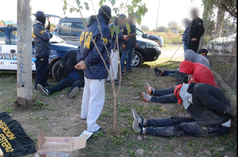 Un milloacuten de pesos en fianzas reales para excarcelacioacuten al clan Rocha por drogas