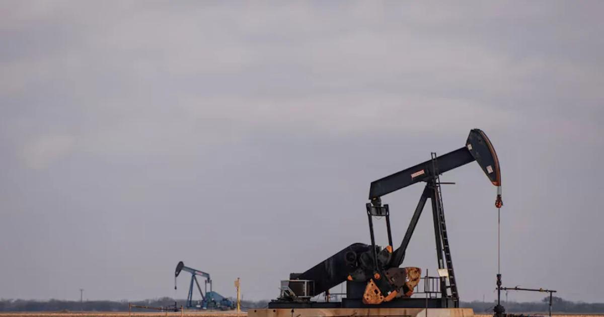 Por posible acuerdo de paz entre EEUU e Iraacuten el petroacuteleo se derrumba hasta un 12-en-porciento- y las bolsas suben
