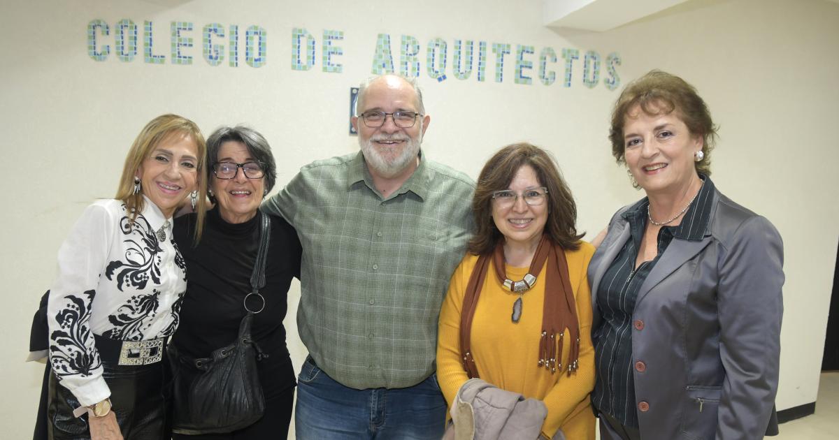 ACTO EN EL COLEGIO DE ARQUITECTOS