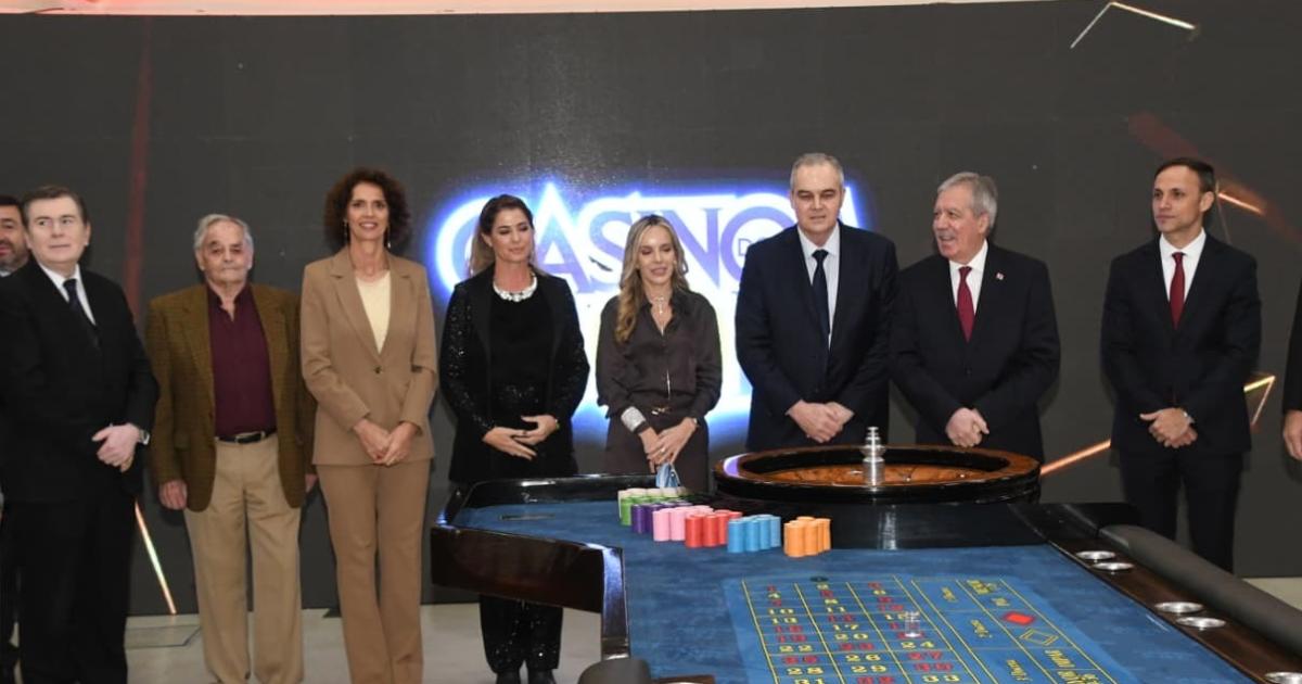 Colorado el 21  fue la primera bola de la temporada en Casinos del Sol 