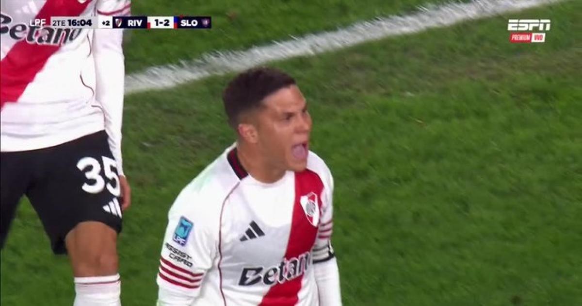  Juanfer Quintero explotoacute contra los hinchas de River tras su gol agoacutenico ante San Lorenzo