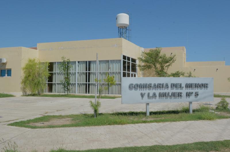 ENTRAMPADO El efectivo fue delatado por otra mujer sobre chats con una amiga Esas comunicaciones ingresaron al celular de su novia- chau a la paz y hola a la guerra