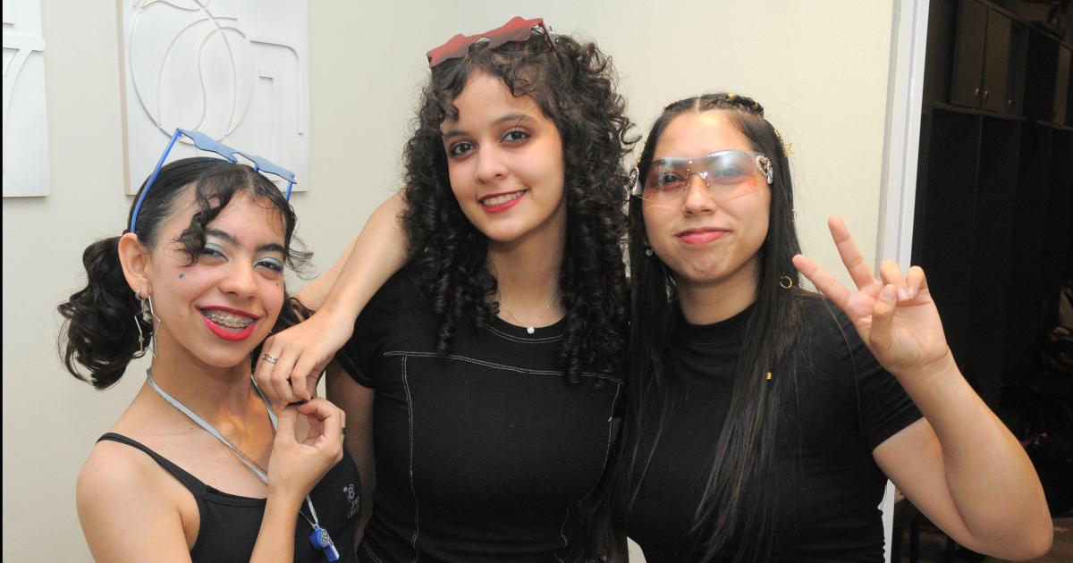 COLEGIO BILINGUumlE
