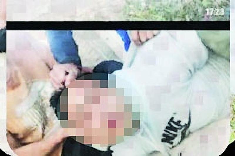 MORETEADO- El individuo ha sido maniatado y entregado a los policías Ahora la Justicia asistir� a la menor con los forenses y apurar� escucharla en C�mara Gesell (con los psicólogos)