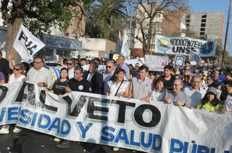 La CGT se suma a la marcha universitaria- Esta es una lucha de toda la sociedad