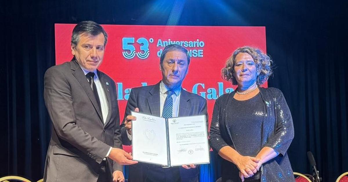 El vicegobernador Silva Neder asistioacute a la noche de gala por el 53deg aniversario de la UNSE
