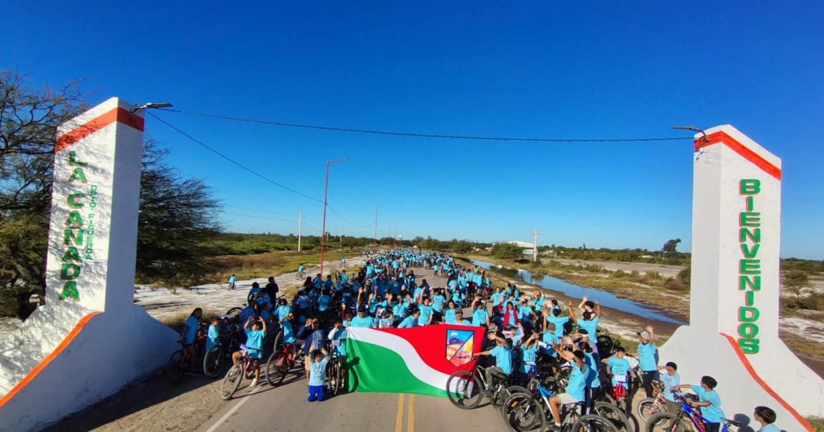 La Cantildeada celebroacute su aniversario con una bicicleteada y cierra los festejos con el acto central