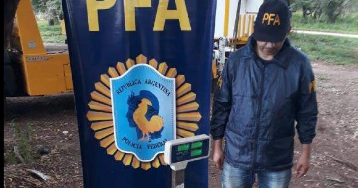 Allanamiento narco terminoacute con piedrazos contra efectivos federal