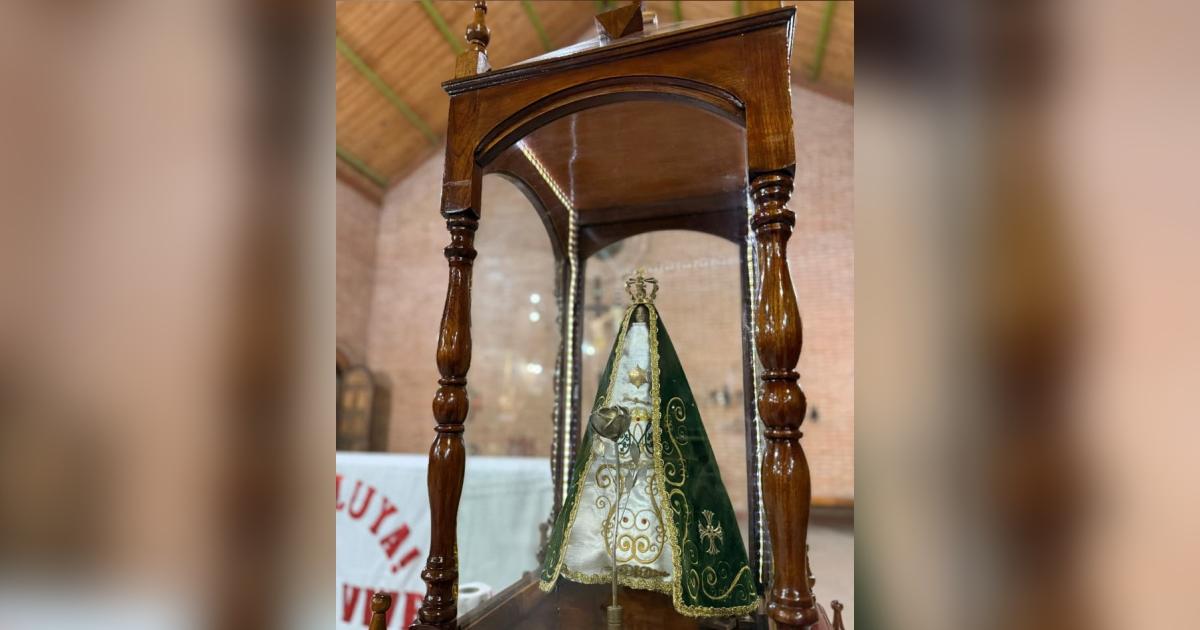 La Virgen de Huachana ya camina hacia Mailiacuten para el esperado encuentro con el Sentildeor de los Milagros