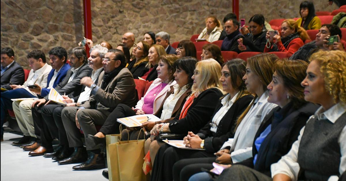 Santiago del Estero fue sede de las 3deg Jornadas Regionales de Farmacia Hospitalaria