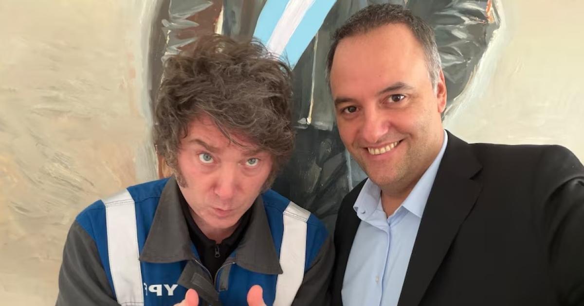 Milei se reunioacute con Adorni en Olivos y el Gobierno busca relanzar su agenda poliacutetica