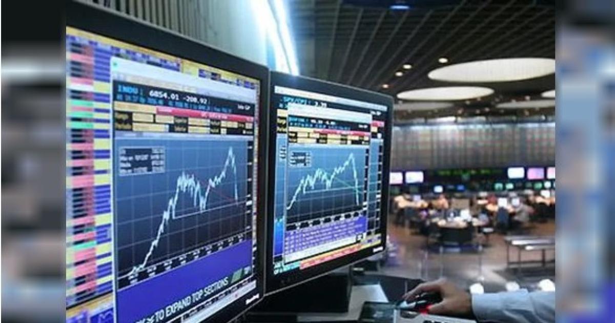 Las acciones y bonos cerraron la semana a la baja y el Riesgo Paiacutes se ubicoacute en los 538 puntos