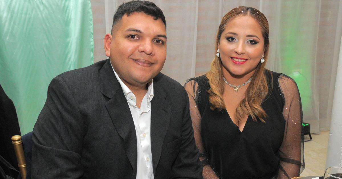 NOCHE MAacuteGICA PARA AINARA