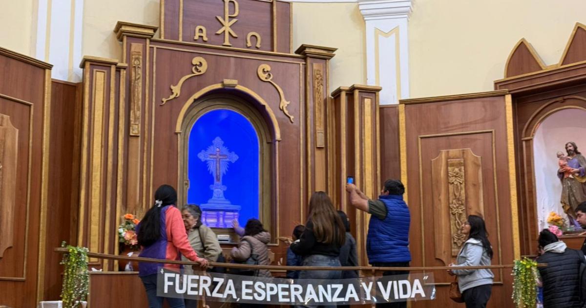 Con fuerza esperanza y vida Mailiacuten recibe a miles de peregrinos