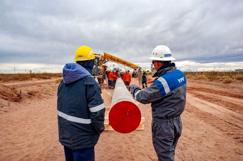 YPF anuncioacute el RIGI maacutes grande- US25 mil millones para desarrollar Vaca Muerta