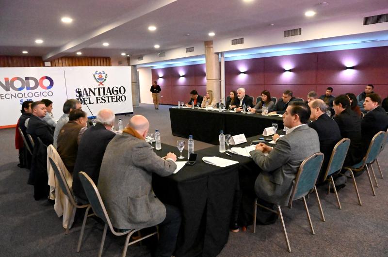 El Consejo Econoacutemico y Social se reunioacute con representantes de sector industrial de la provincia