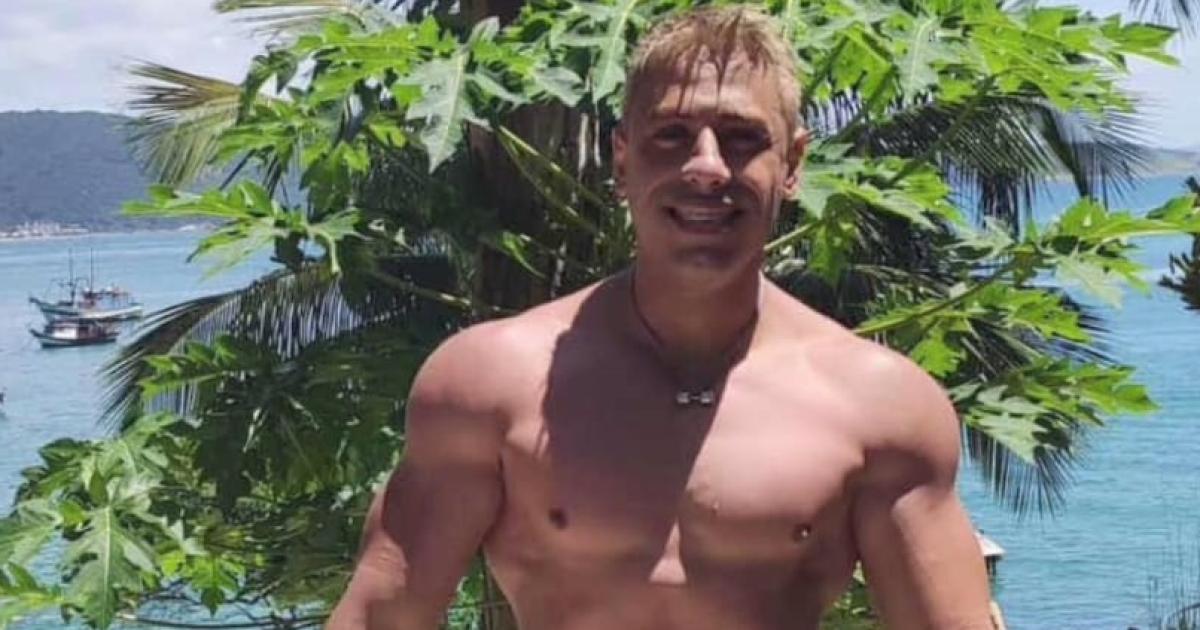 Una abogada fue aprehendida sospechosa de intentar ingresar cocaiacutena a Corti en Comisariacutea 4ordf