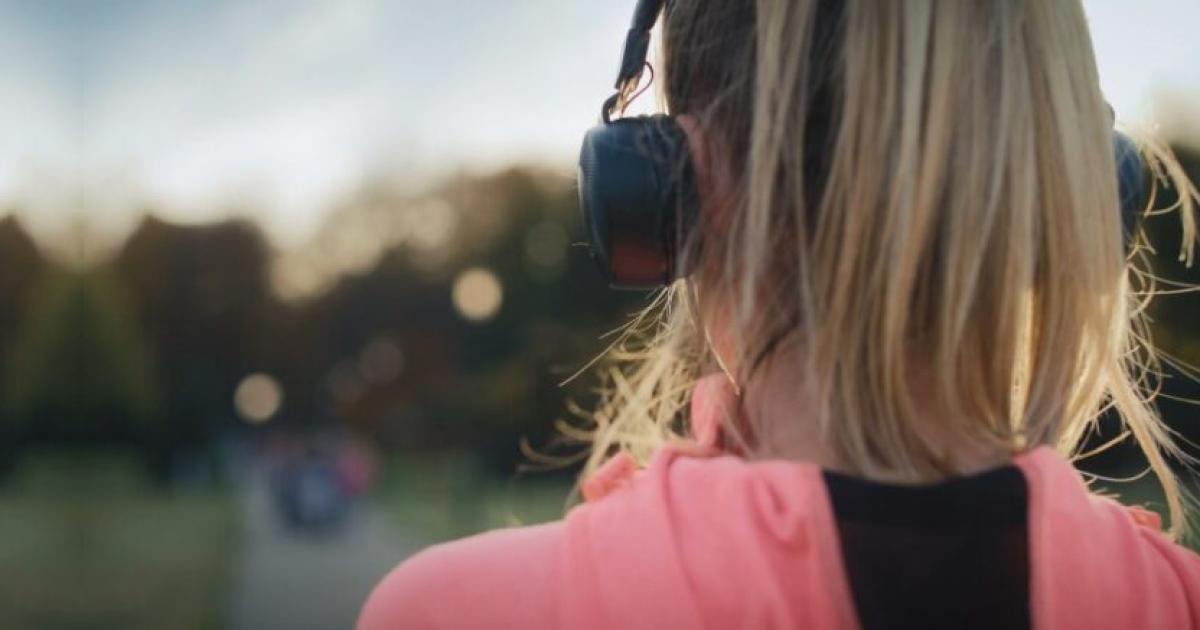 Correr con auriculares es sinoacutenimo de iquestpeligro