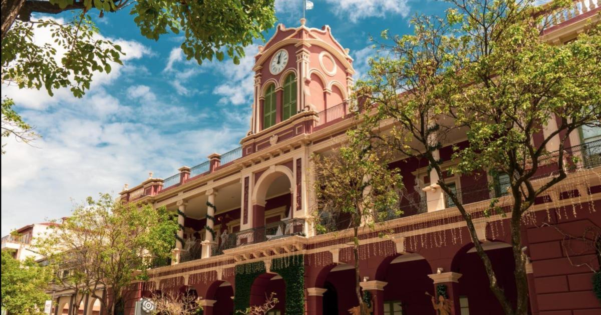 Fachada del CCB
