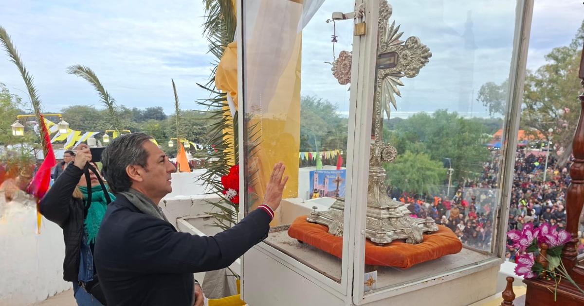El vicegobernador participoacute de la fiesta del Sentildeor de Mailiacuten