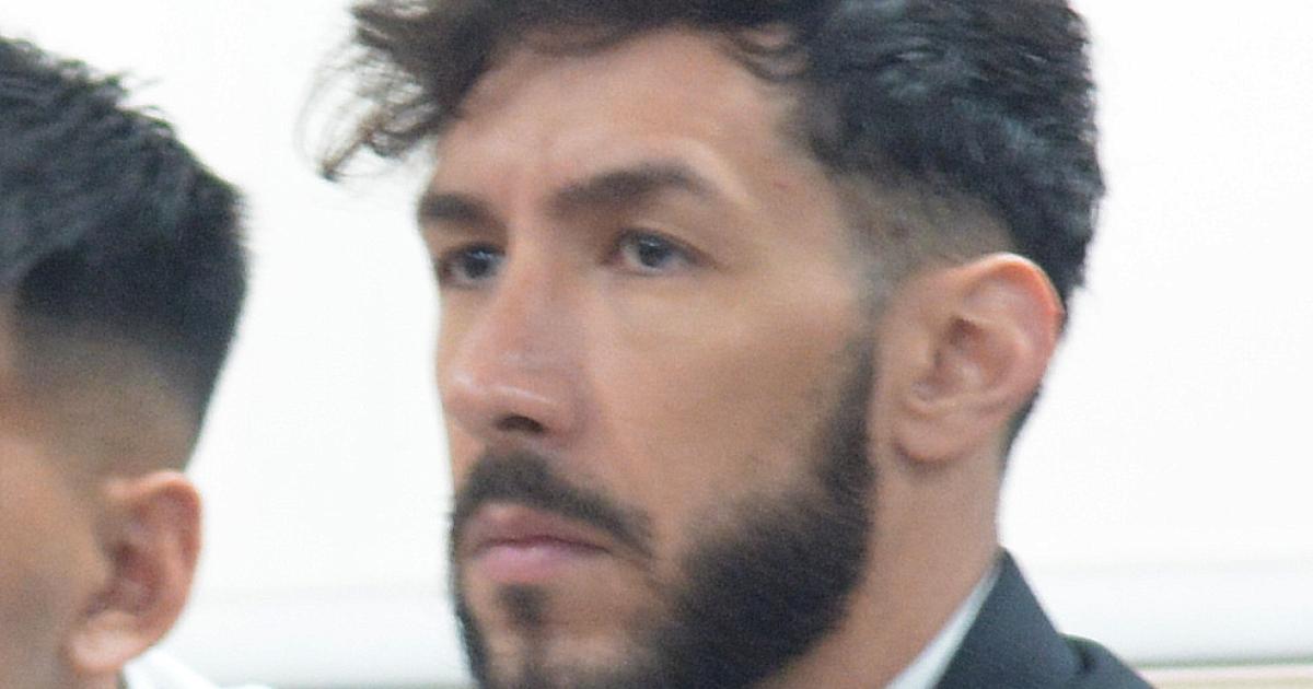CARLOS RÍOS LÓPEZ