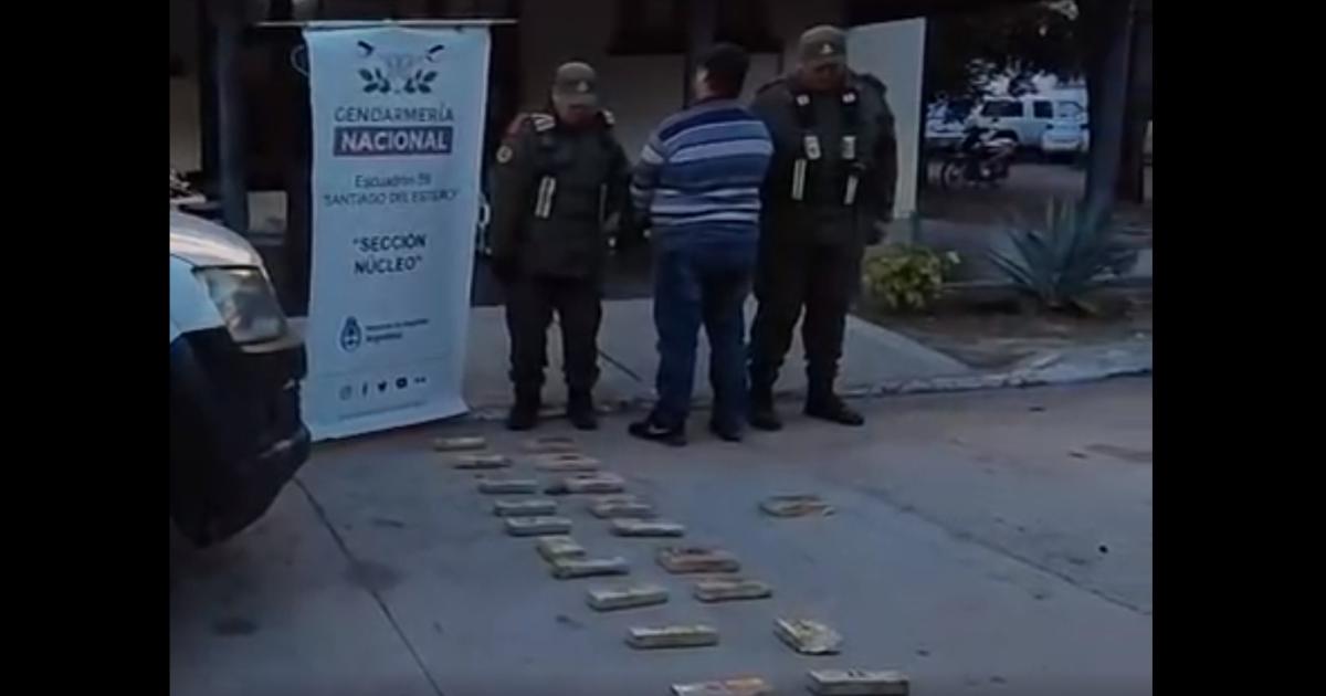 Secuestran casi 14 kg de cocaiacutena en la Ruta 34 valuada en 295000000