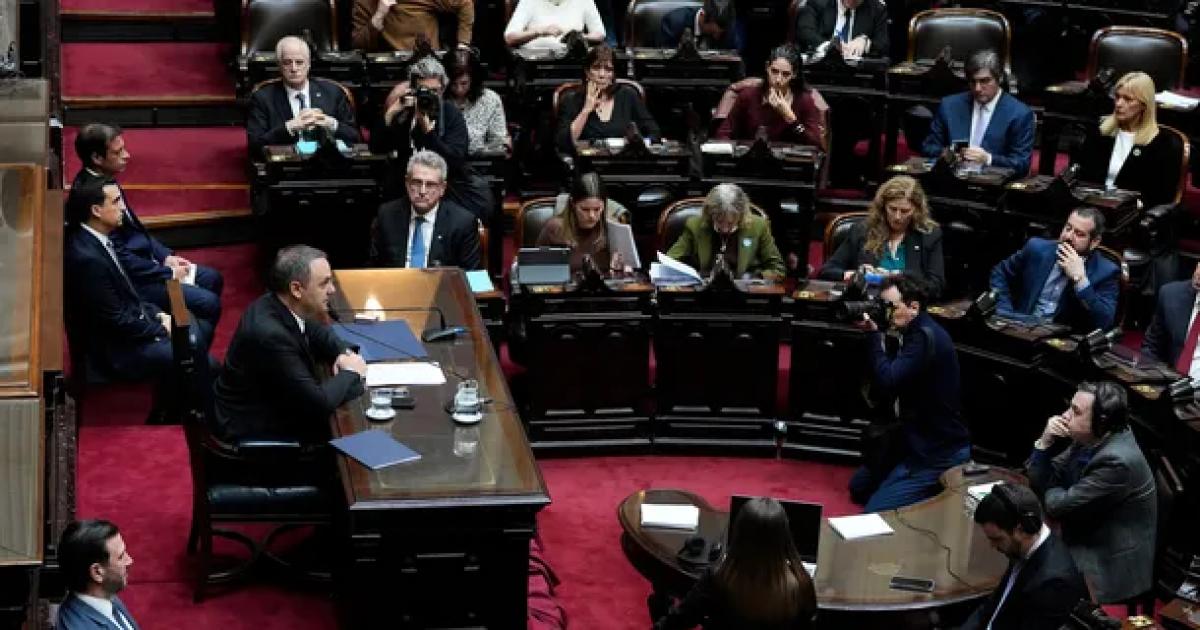 Sesioacuten clave en Diputados- el oficialismo busca bloquear el pedido de interpelacioacuten contra Adorni