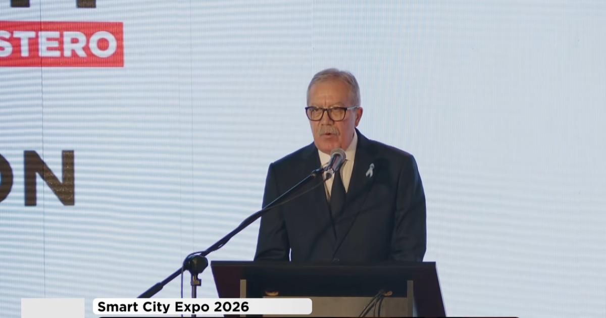 Eliacuteas Suaacuterez inauguroacute la 5ordf Smart City Expo y destacoacute a Santiago como la sede de la innovacioacuten y el desarrollo tecnoloacutegico