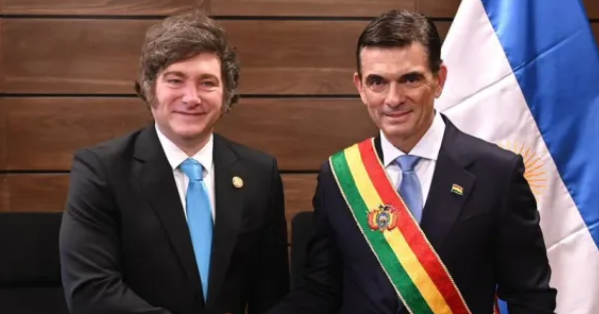 El Gobierno negoacute haber enviado insumos militares a Bolivia