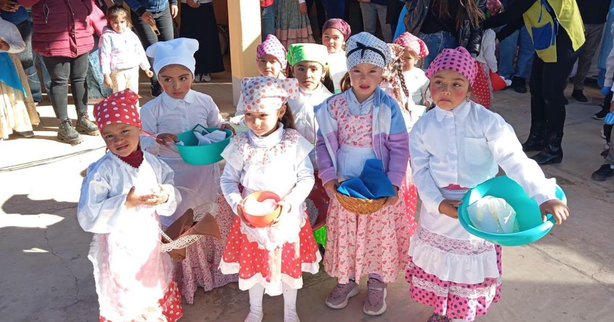 La Gesta de Mayo se revivioacute con emocioacuten en la Escuela 707 del Km 11