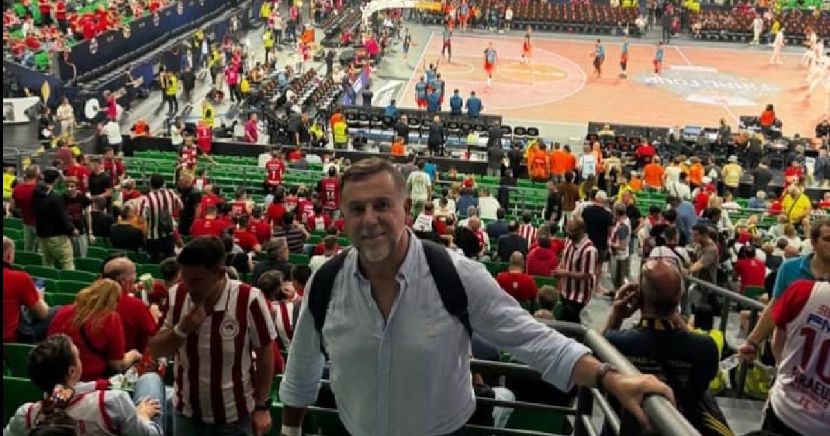 Huevo Snchez - Exentrenador de Deck