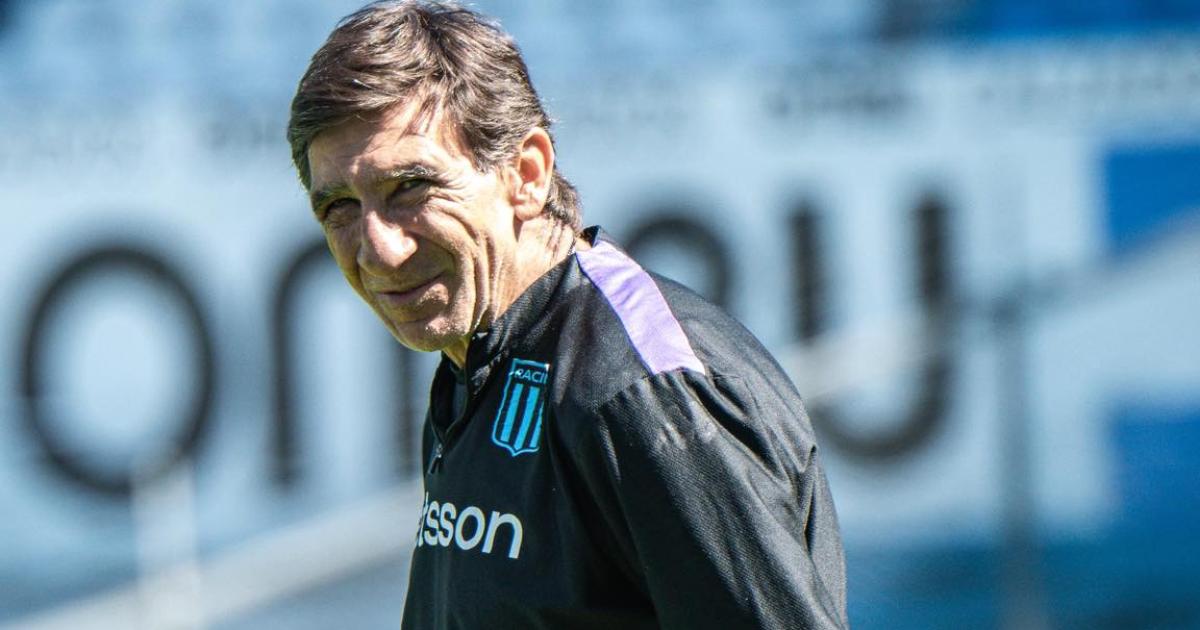 Racing echoacute al DT Costas y ya hay nombres para reemplazarlo